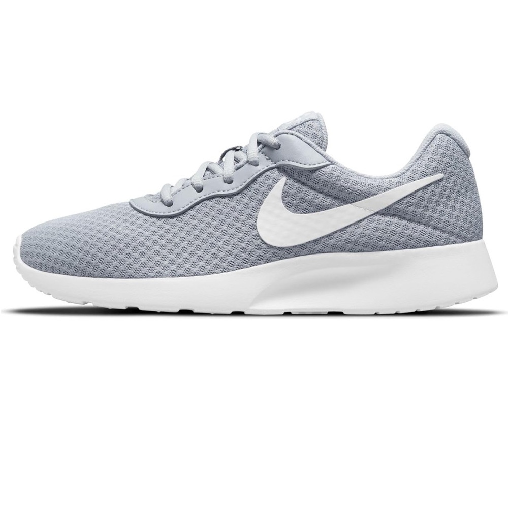 Nike - Women’s Sneaker - Tanjun - Wolf Grey / White - Size 7 - NWT